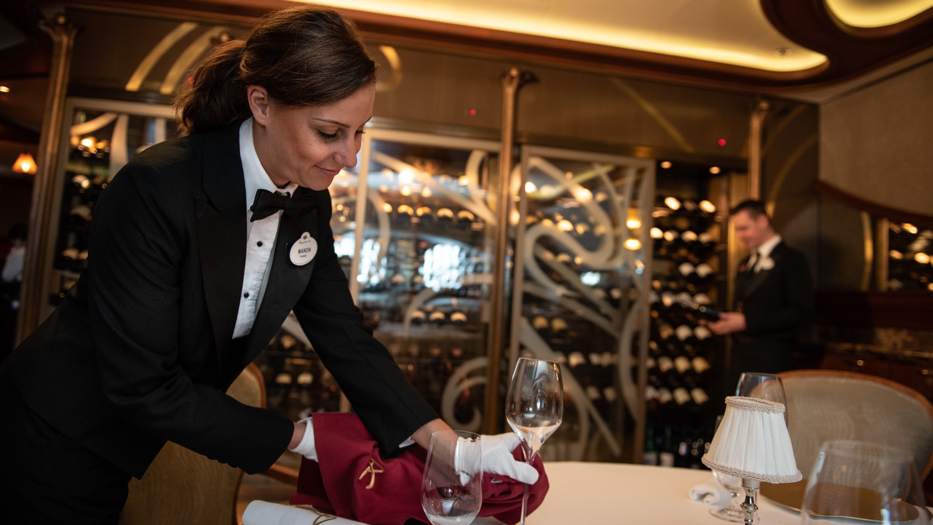 Remy Restaurant - Postes disponibles en service  bord de Disney Cruise Line